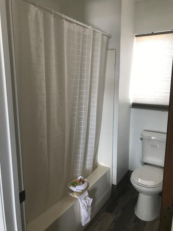 Desert Rain Spa Hotel デザート・ホット・スプリング エクステリア 写真
